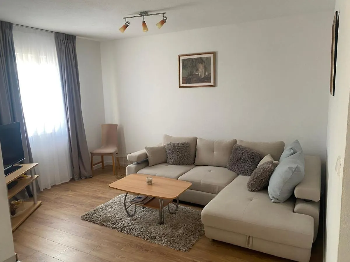 Apartmani Jelena Seget Vranjica Croatia