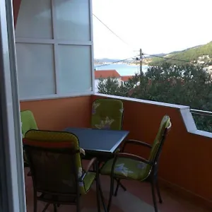 Apartmán Ante - 80 M From Sea, Seget Vranjica