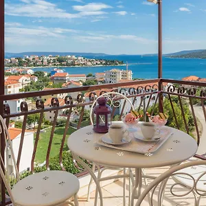 Apartmán Loncar, Seget Vranjica